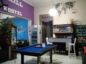Гостиница Windmill Hostel  Мендоса